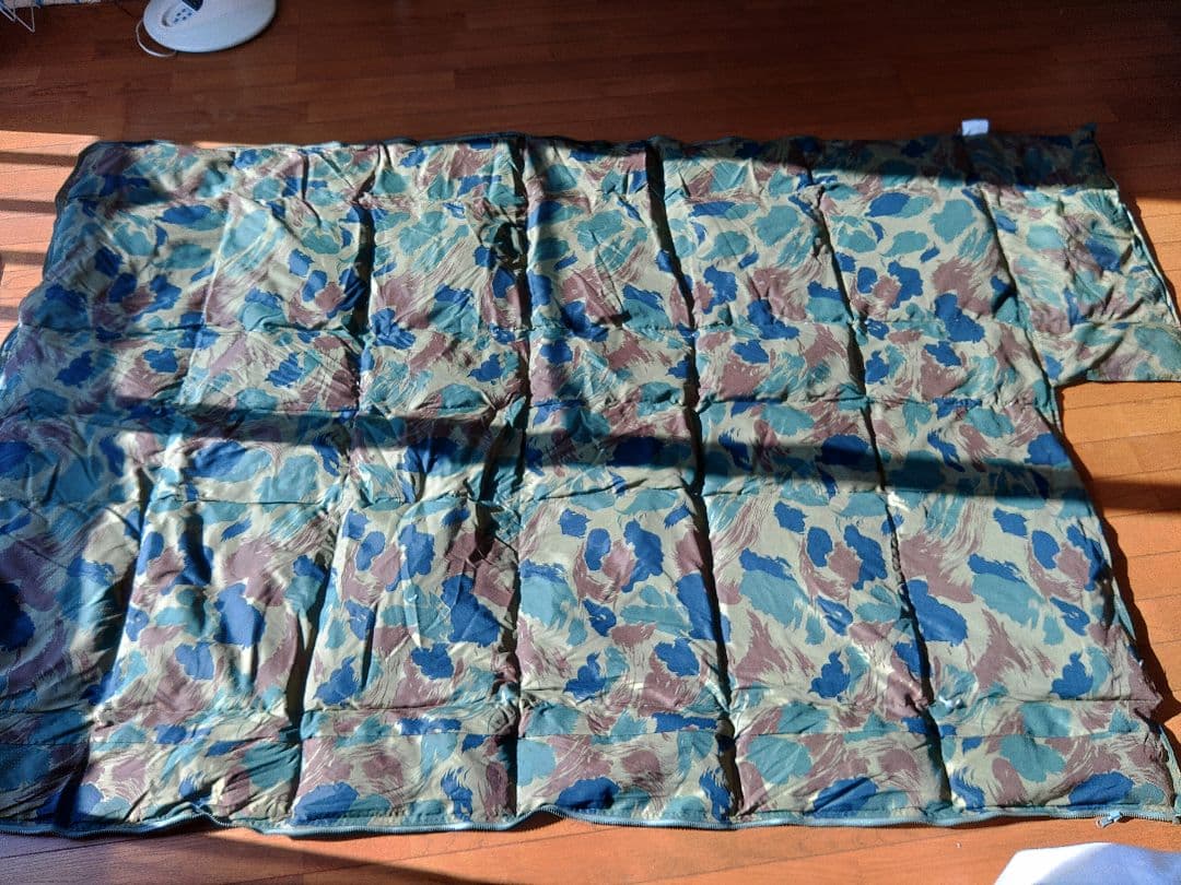 リバーシブル迷彩柄 寝袋 150cm x 230cm