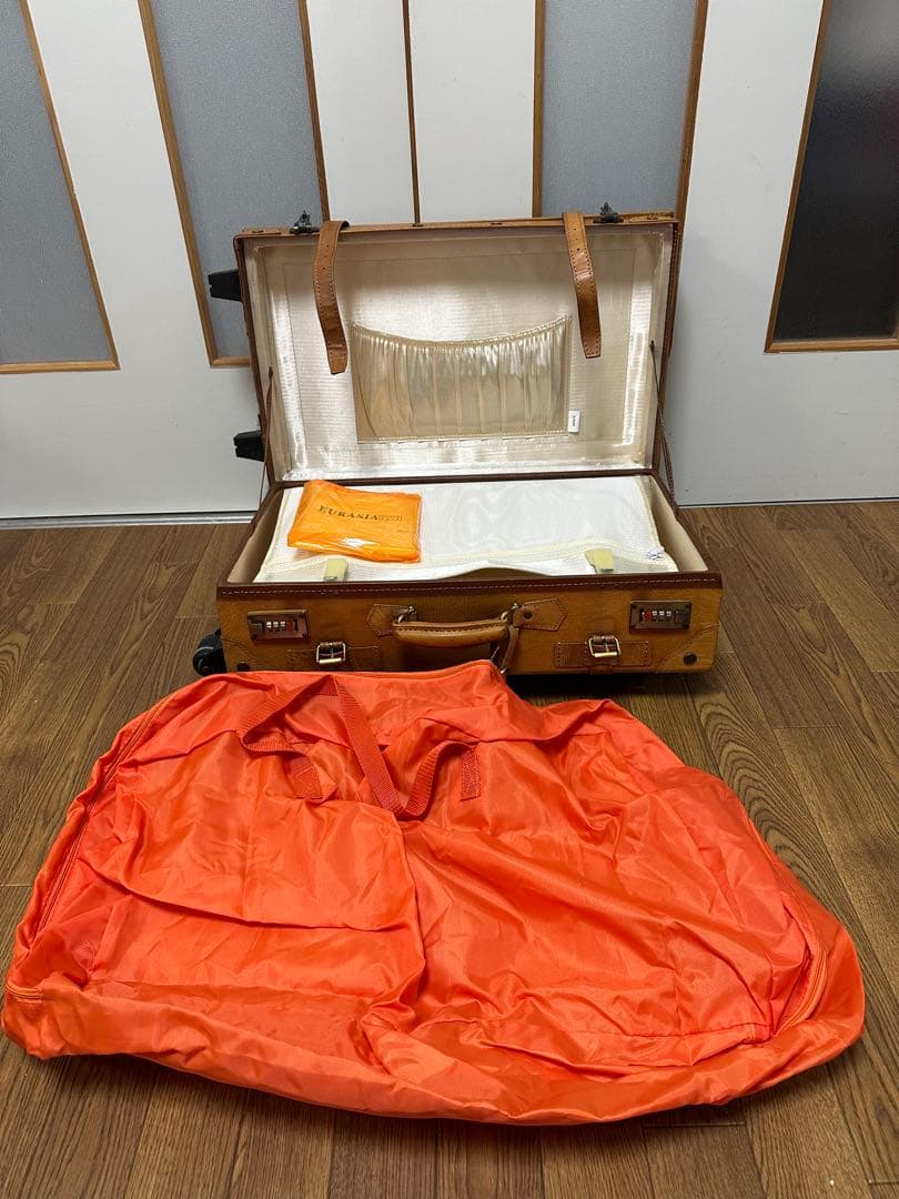 超美品ユーラシアトランク シフレ キャリーバッグ トランク キャメル