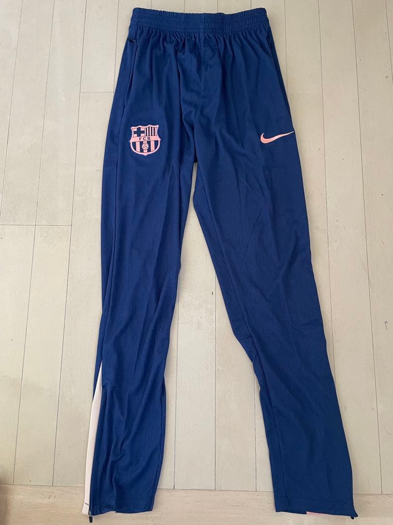 バルセロナ ドリルトップ25-26 L ピンクxネイビー上下 新品