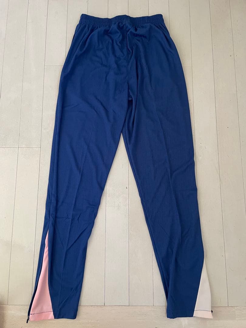 バルセロナ ドリルトップ25-26 L ピンクxネイビー上下 新品