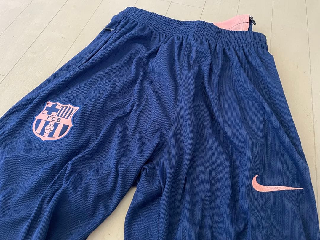 バルセロナ ドリルトップ25-26 L ピンクxネイビー上下 新品