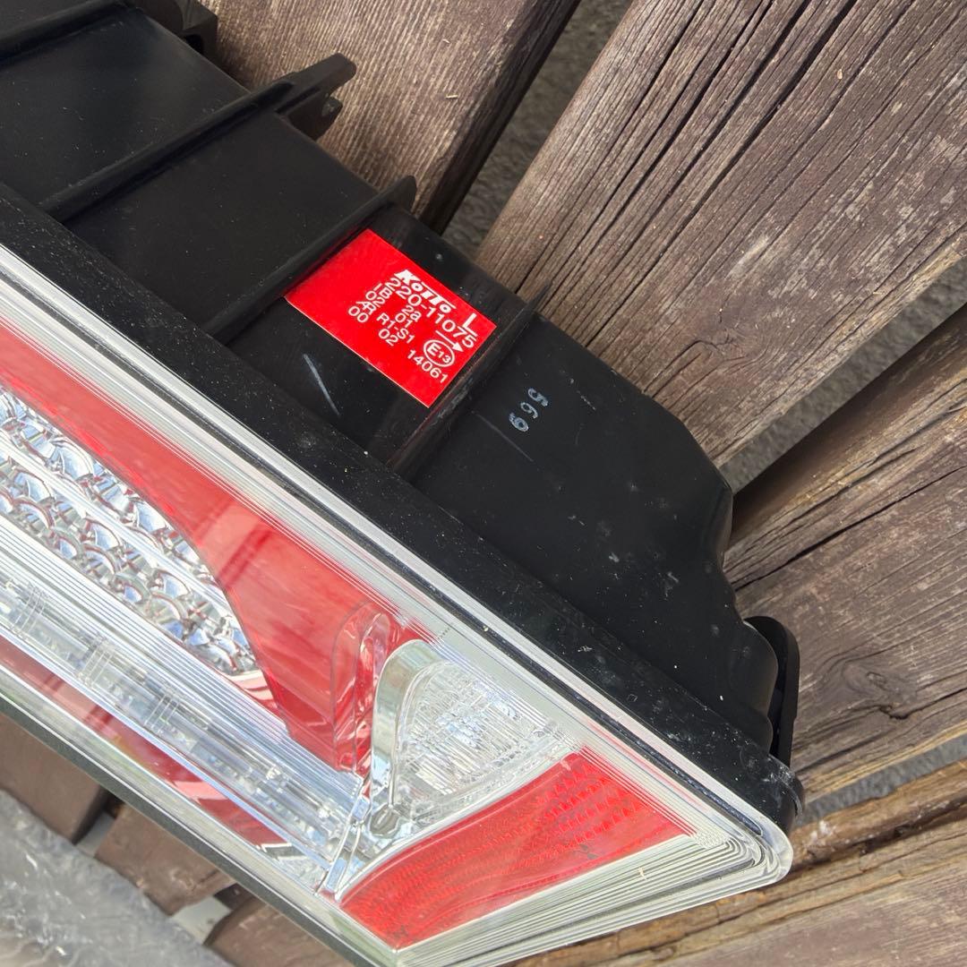 小糸製　LEDテール 左右 コイト ノーマルターン