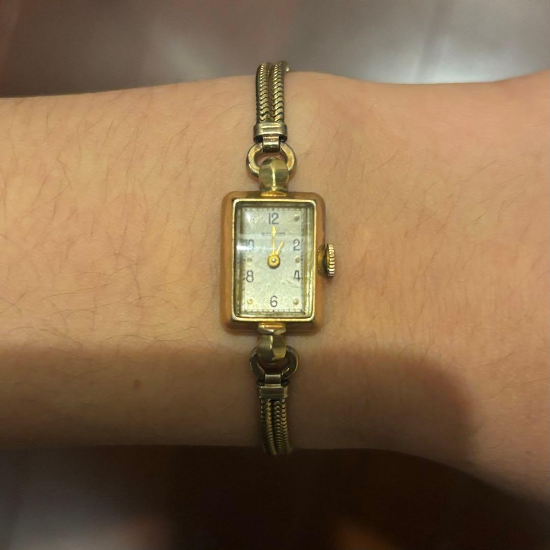 WITTNAUER 手巻き時計 レディース用