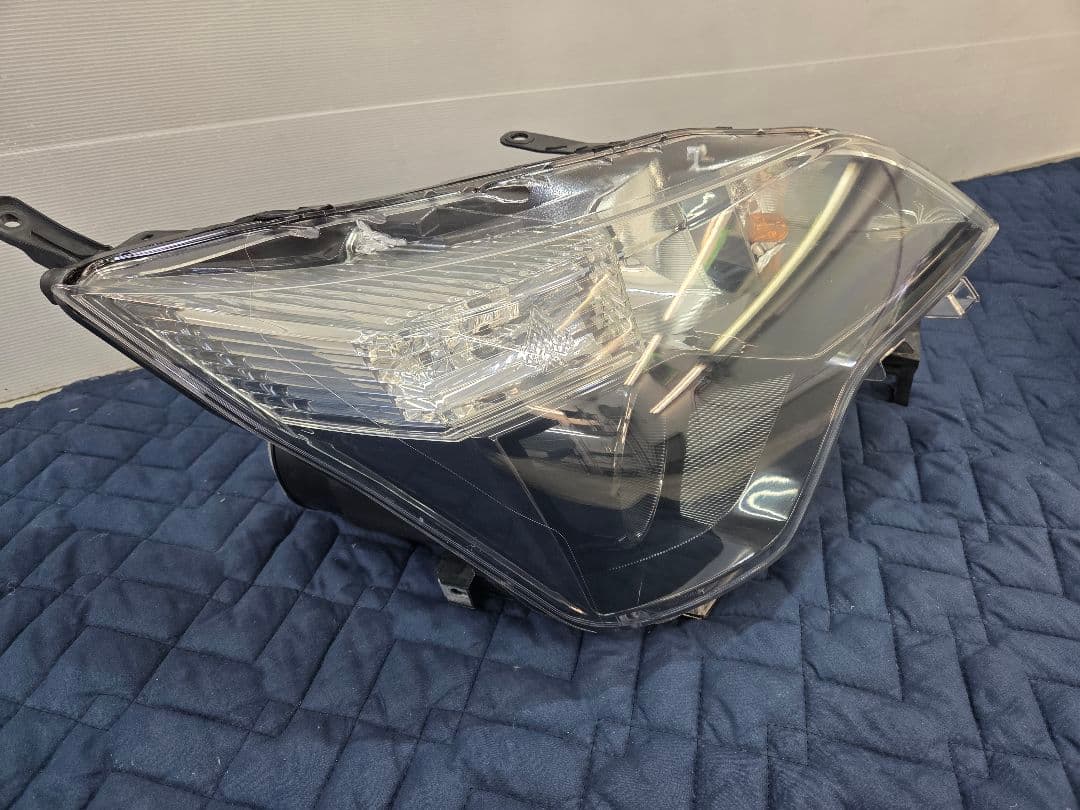 NSP140 NCP141　スペイド HIDヘッドライト 最高級クリア施工済み