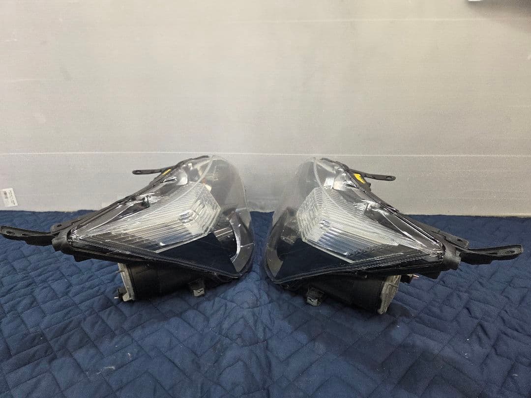 NSP140 NCP141　スペイド HIDヘッドライト 最高級クリア施工済み