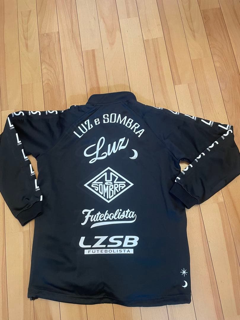 Luz e Sombra サッカーウェア 4点セット　size160