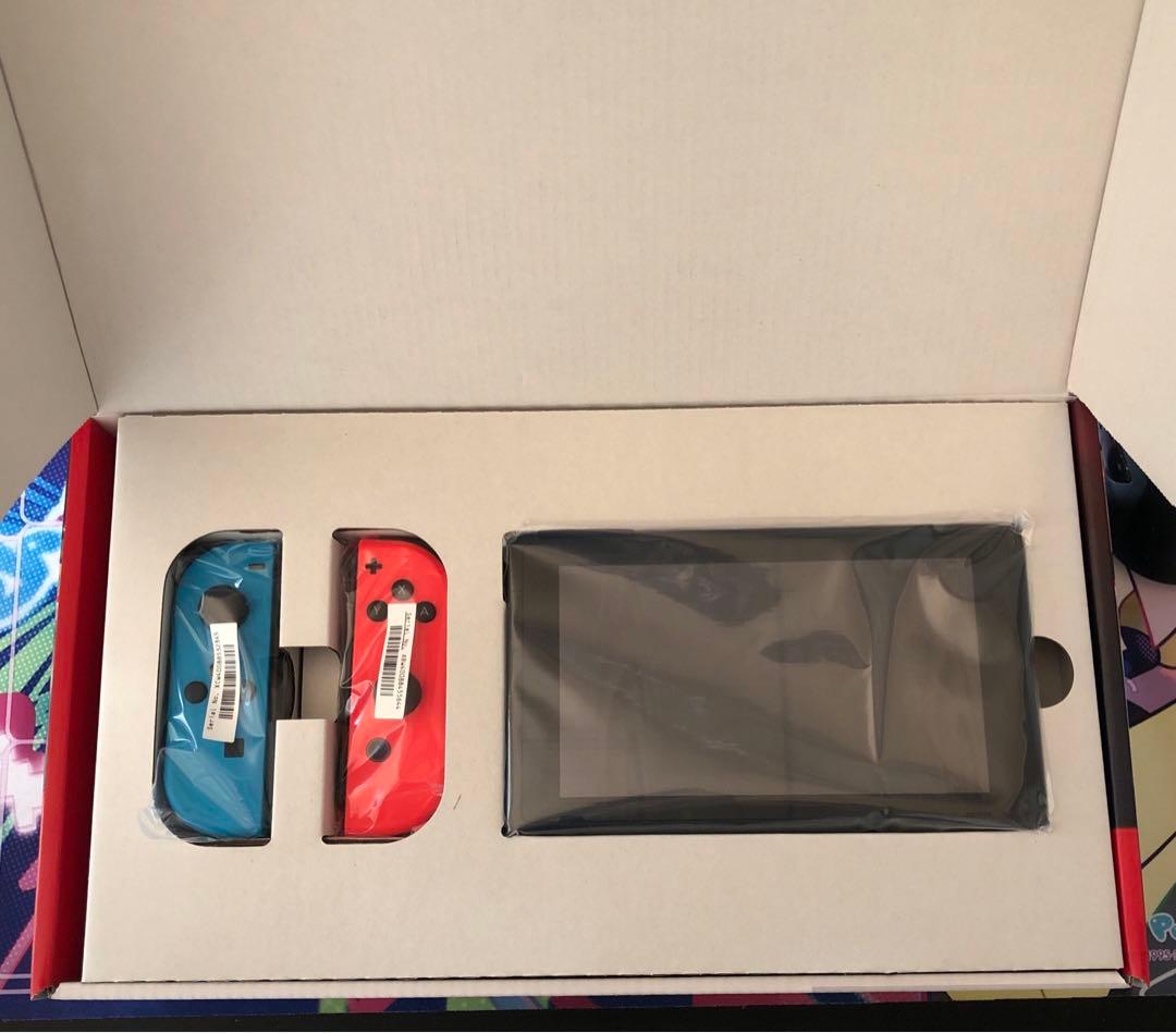 Nintendo Switch 本体　ネオンブルー　ネオンレッド