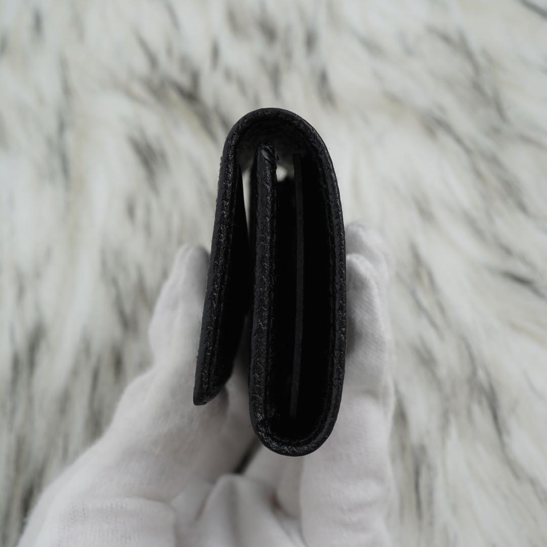 未使用品　箱付き　GUCCI グッチ　キーケース　GG柄　ロゴグラム　ブラック