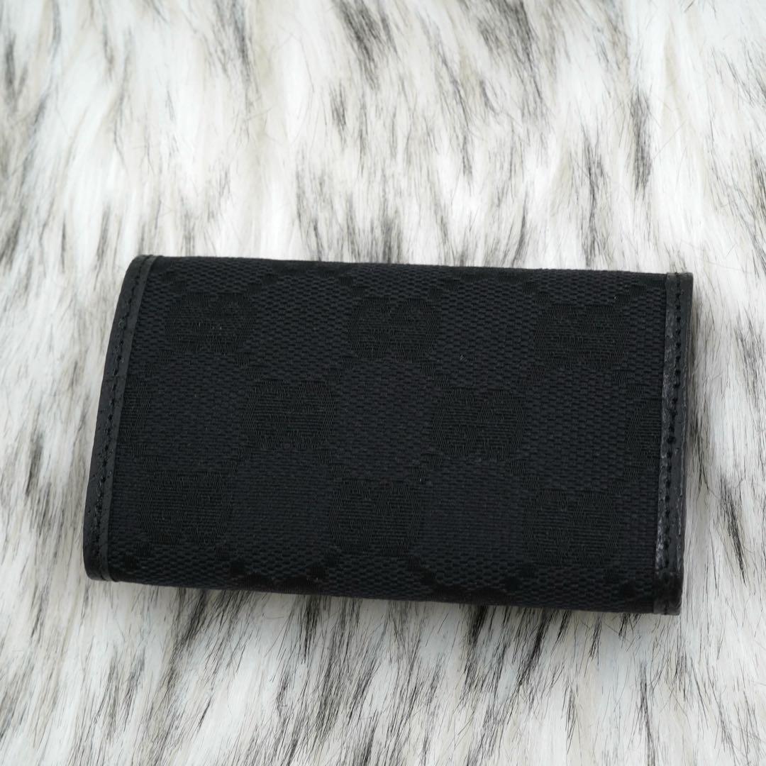 未使用品　箱付き　GUCCI グッチ　キーケース　GG柄　ロゴグラム　ブラック
