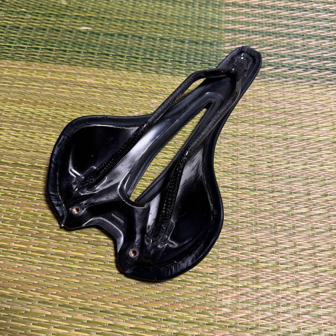 S-WORKS ROMIN EVO 155 サドル