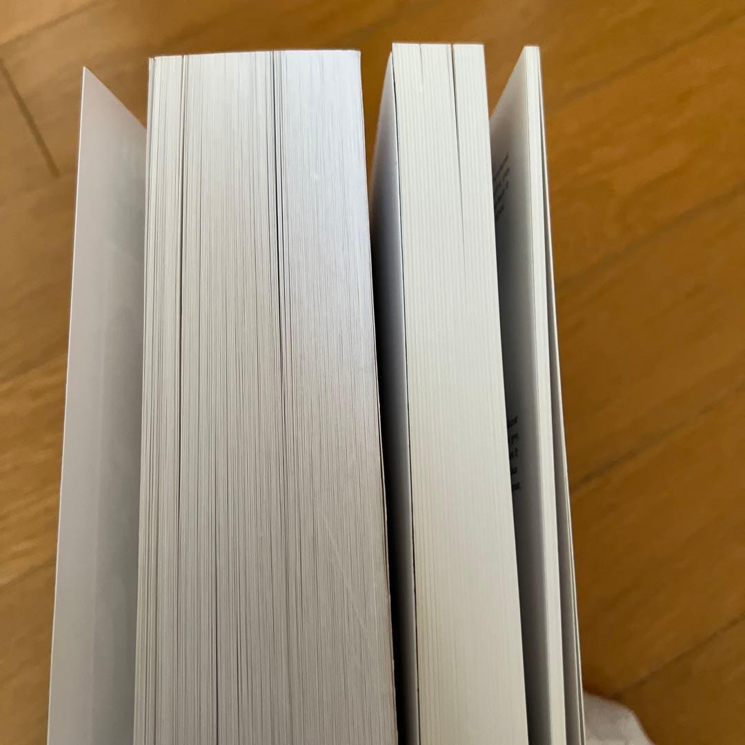 Love Is In The Earth メロディのクリスタル本二冊セット