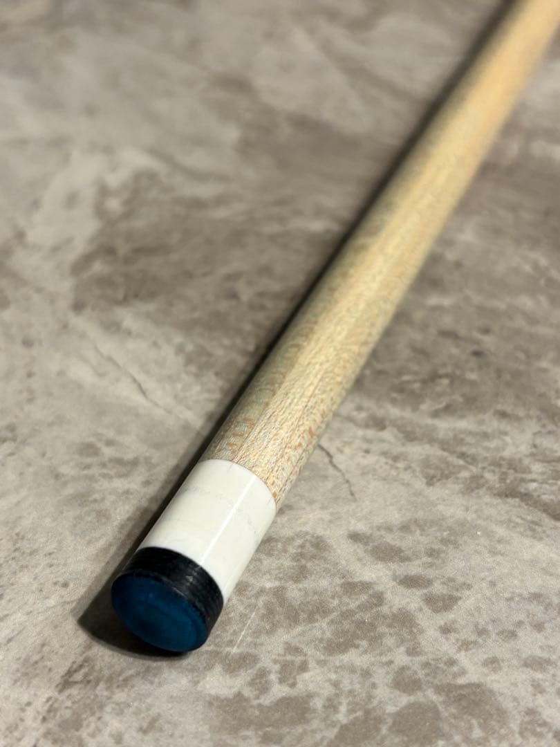 プレデター　アイコン　Predator IKON ビリヤード　キュー