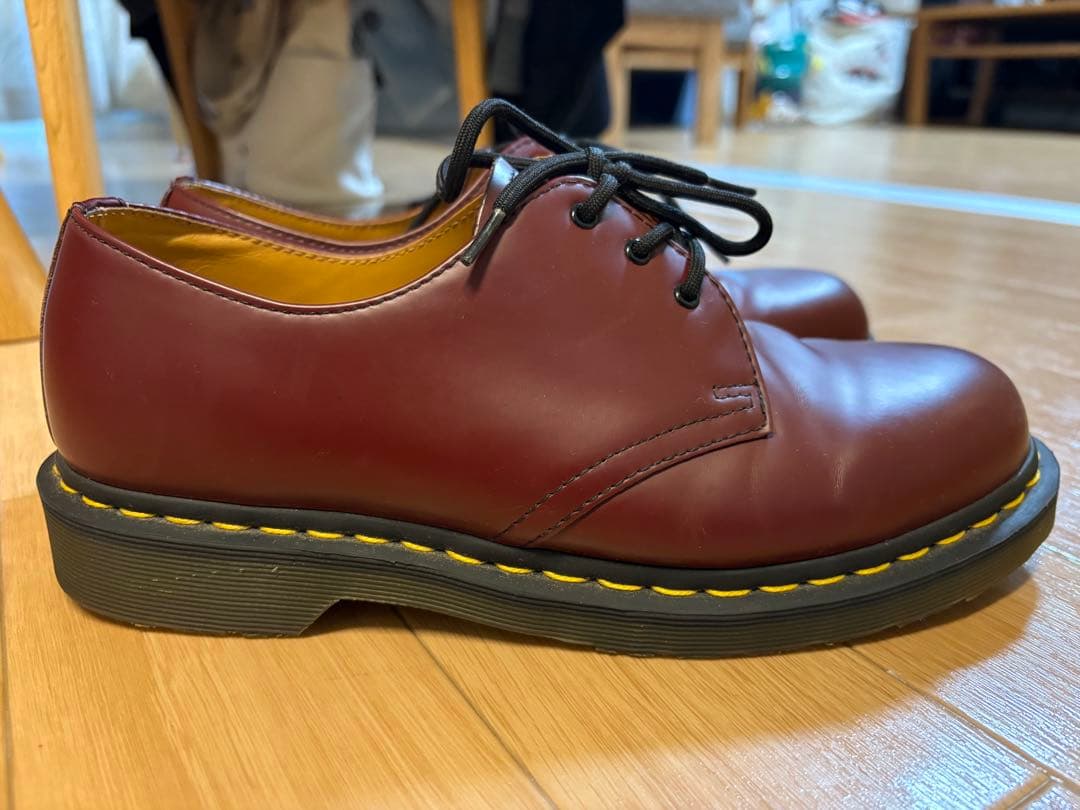 Dr. Martens バーガンディ 3ホール　us9