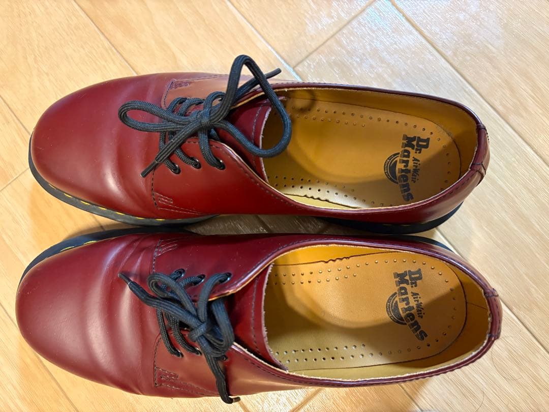 Dr. Martens バーガンディ 3ホール　us9