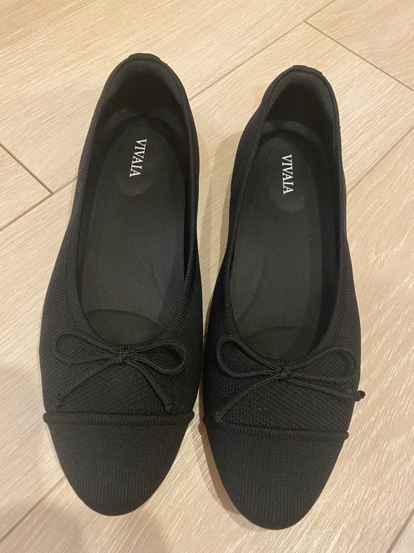 【美品】VIVAIA 37 Tiana アーモンドトゥ フラットシューズ