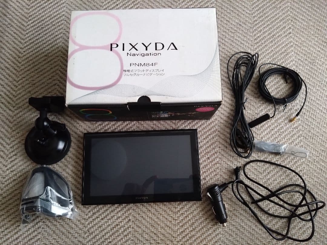 専用出品　PIXDA カーナビゲーション 8インチ