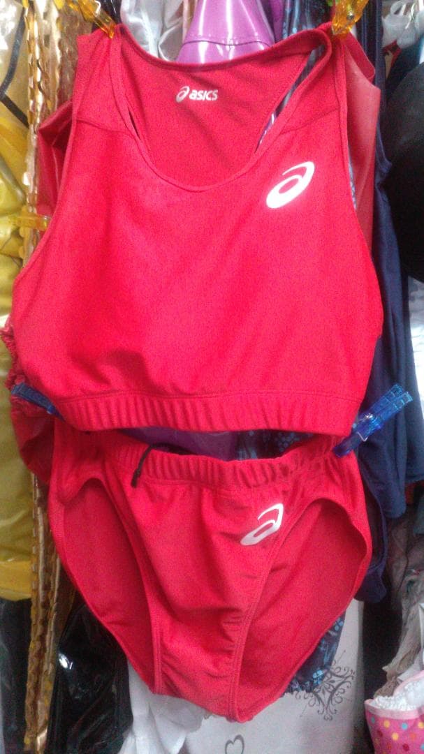 アシックス　陸上女子　ユニフォーム＆ショーツ　上下　赤　Oサイズ　大きいサイズ
