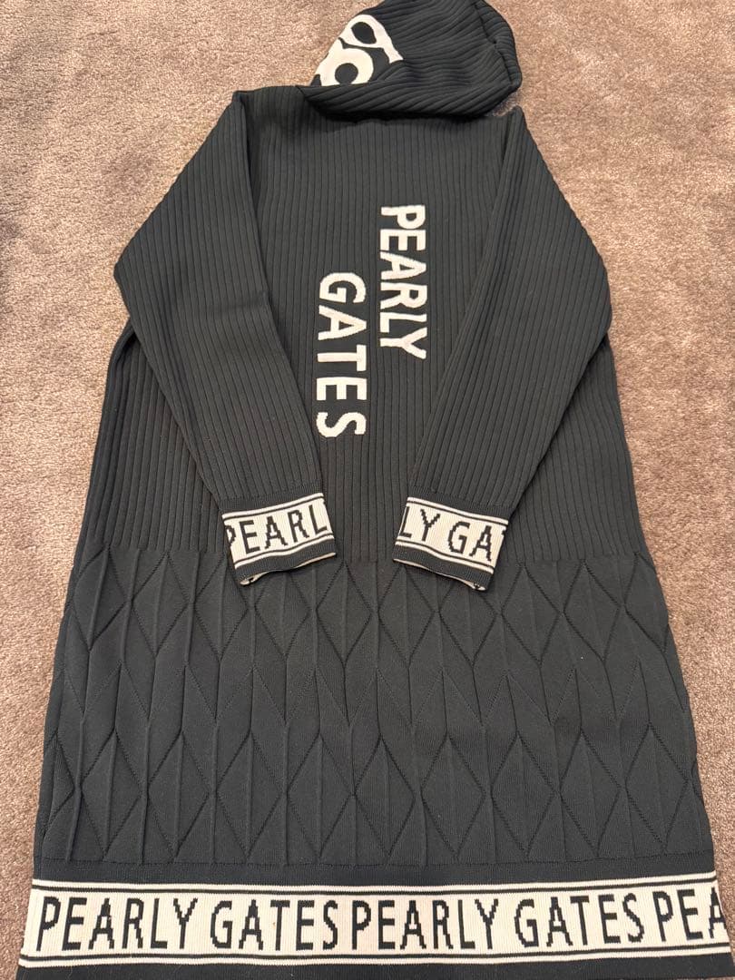 PEARLY GATES フード付きワンピース新品タグ付き 未使用