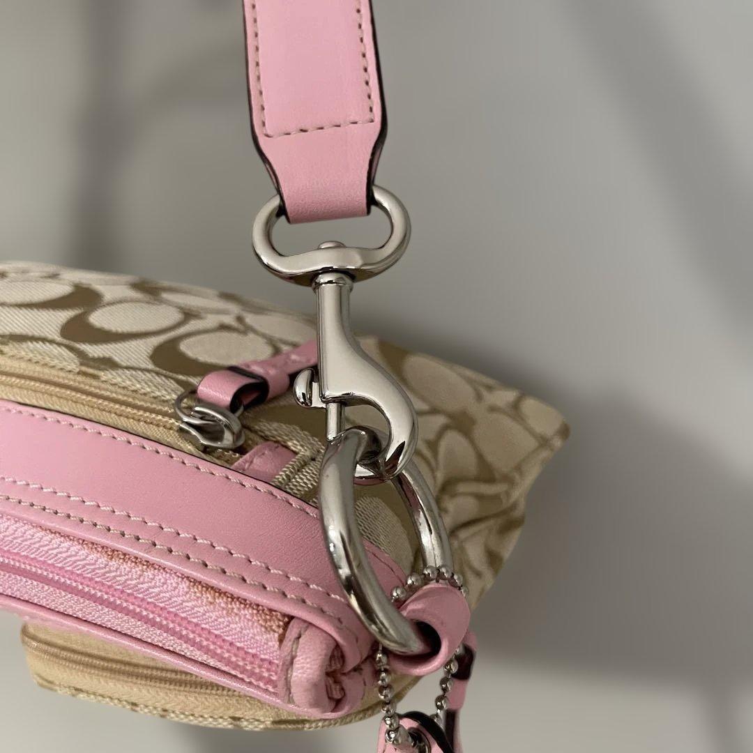 美品✨coach シグネチャー　ワンショルダー　ピンク　2ポケット