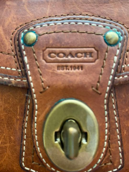 コーチ　二つ折り財布