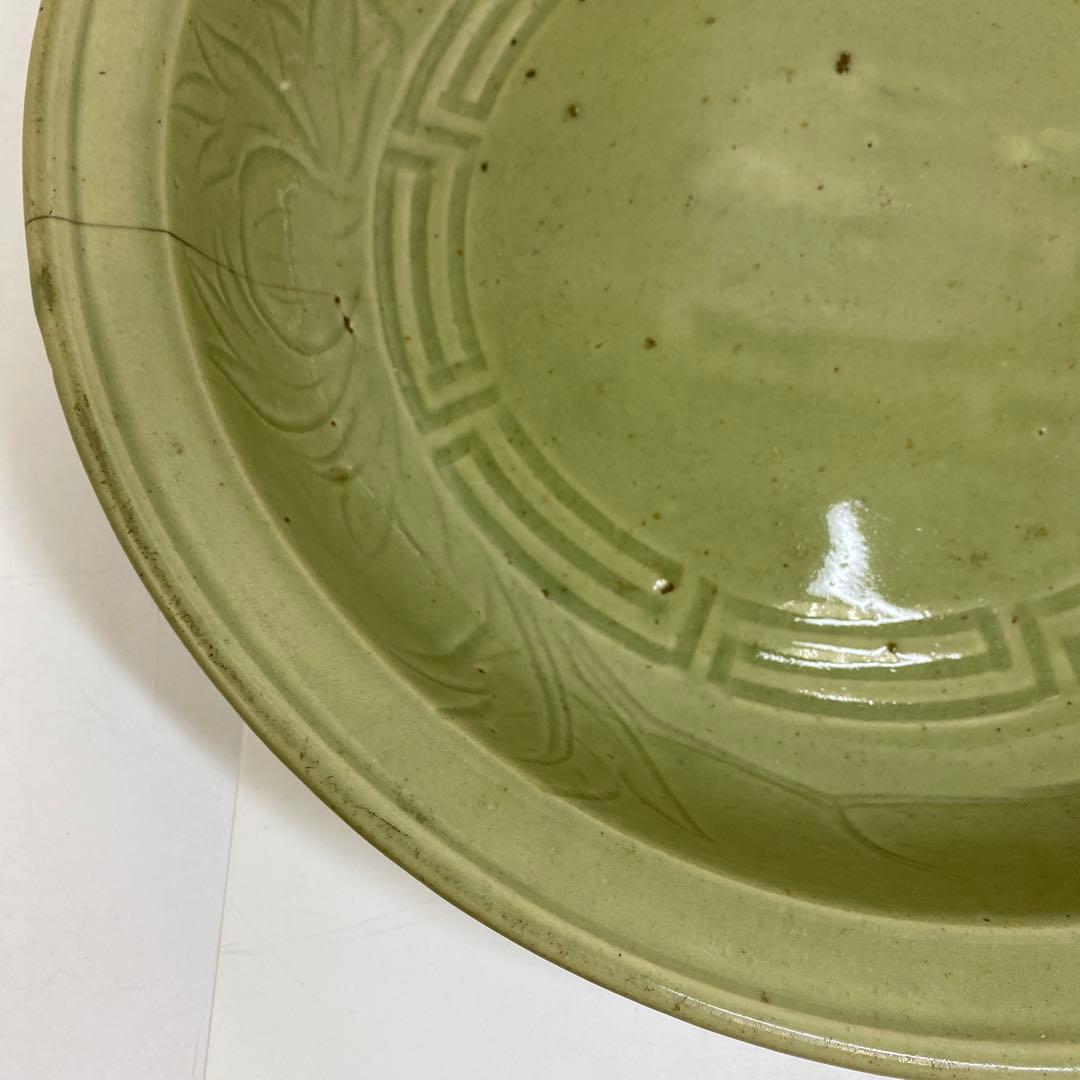 江戸初期　初期伊万里　青磁大皿　木箱付　幅約38.2㎝　東さ8-0104①