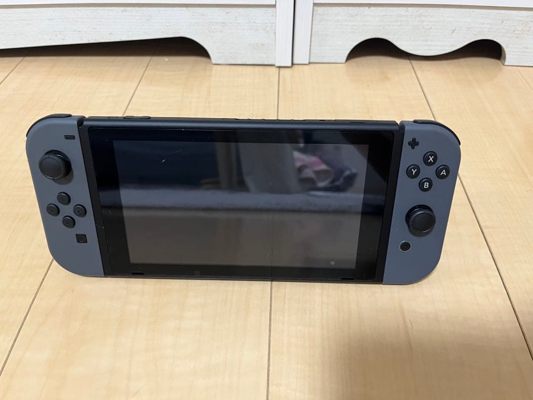 Nintendo Switch 本体、コントローラー、ソフト
