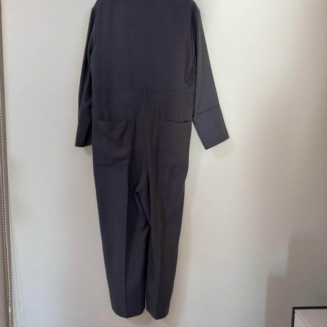 conte グレー サロペット Vネック オールインワンパンツ