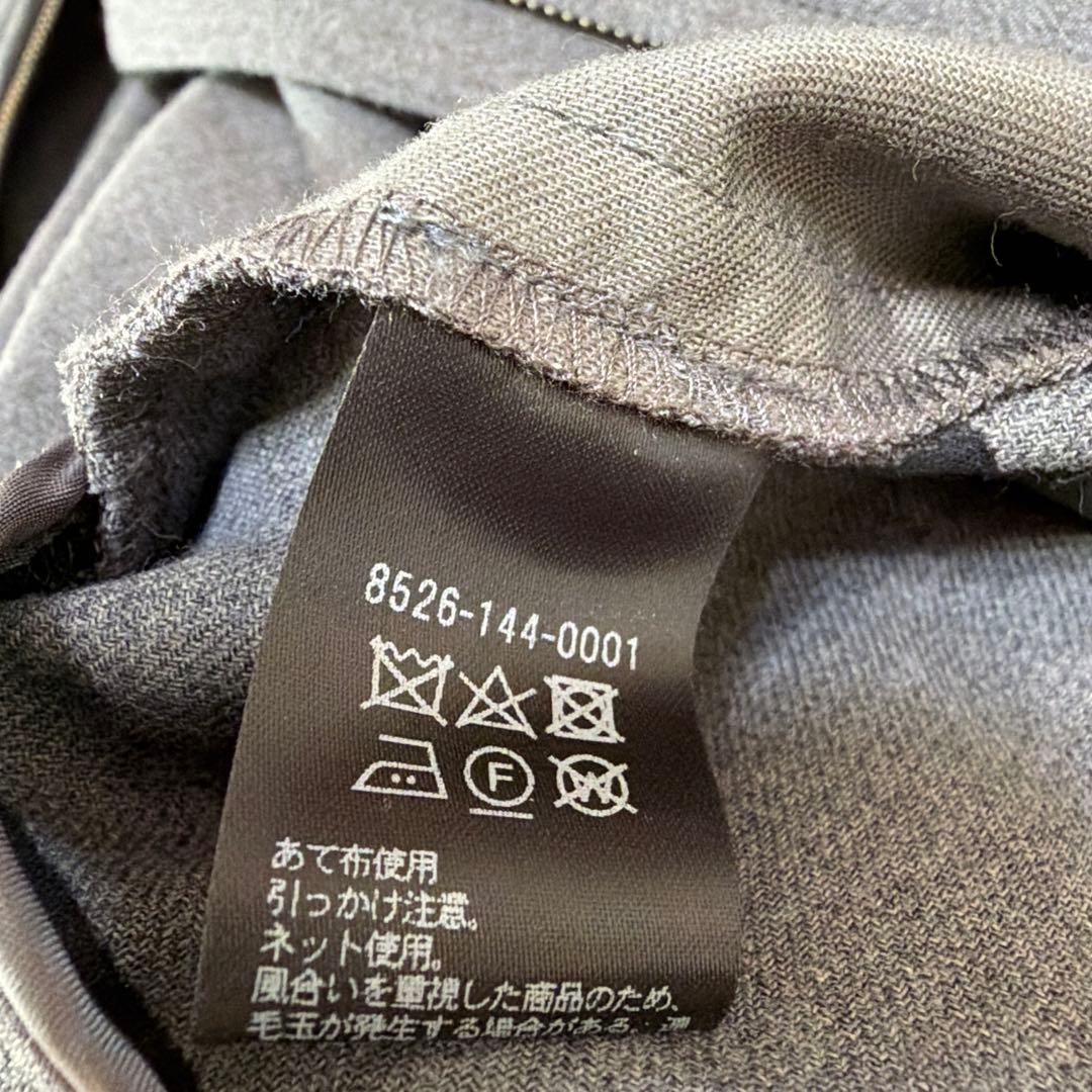 conte グレー サロペット Vネック オールインワンパンツ