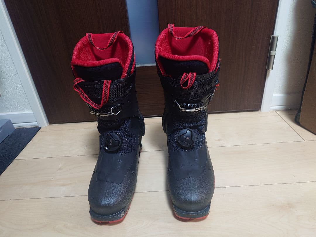 スキー ATOMIC BACKLAND CARBON 26/26.5cm