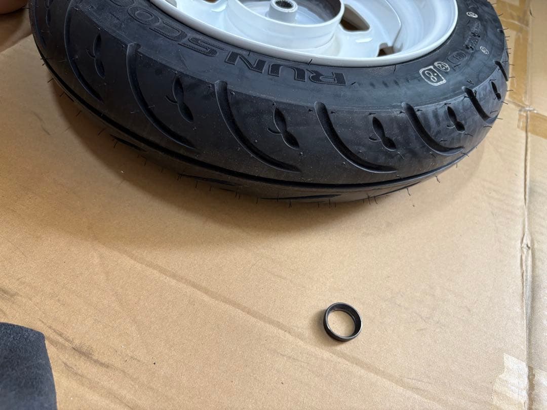 ズーマーホイール流用前後新品タイヤセット