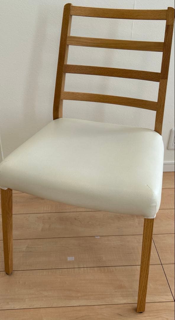 【れいこ】IDC大塚家具　ダイニングチェア　セット1