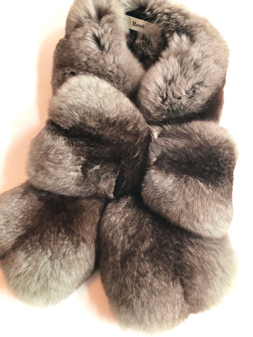 ルネ　チンチラマフラー