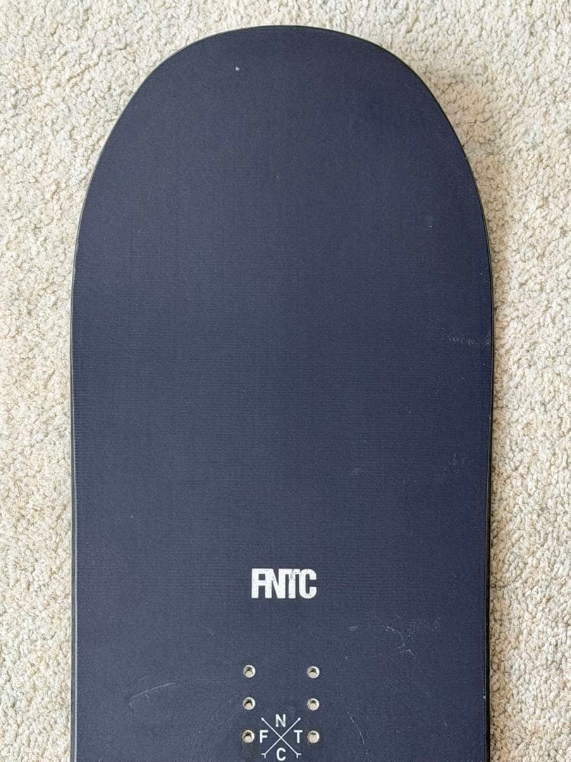 m*9様 FNTC TNT R スノーボード 153cm