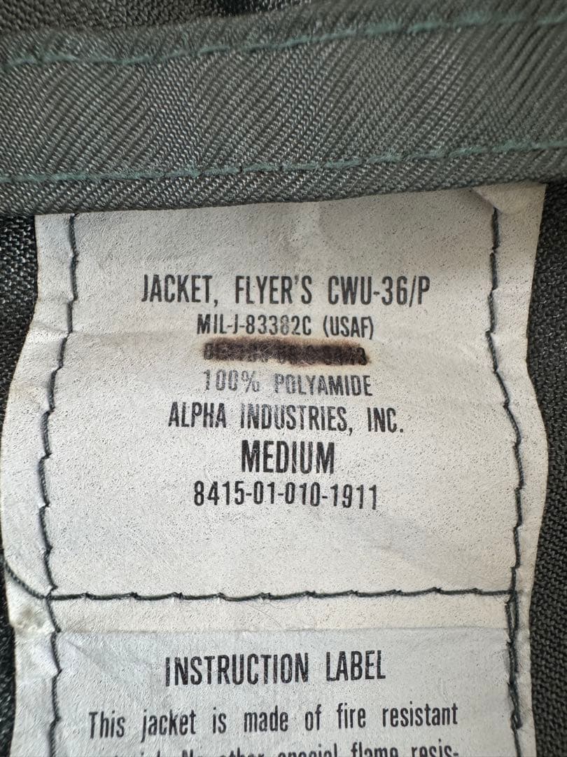 ヴィンテージAlpha アルファCWU-36/P フライトジャケット M