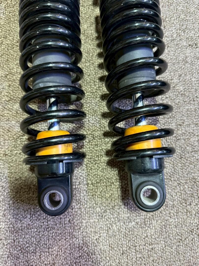 ハーレー純正　FXDB　サス　ショック　ダイナ