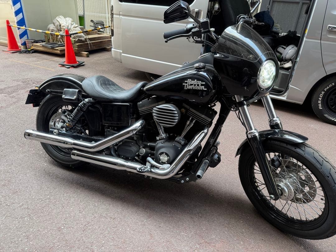 ハーレー純正　FXDB　サス　ショック　ダイナ