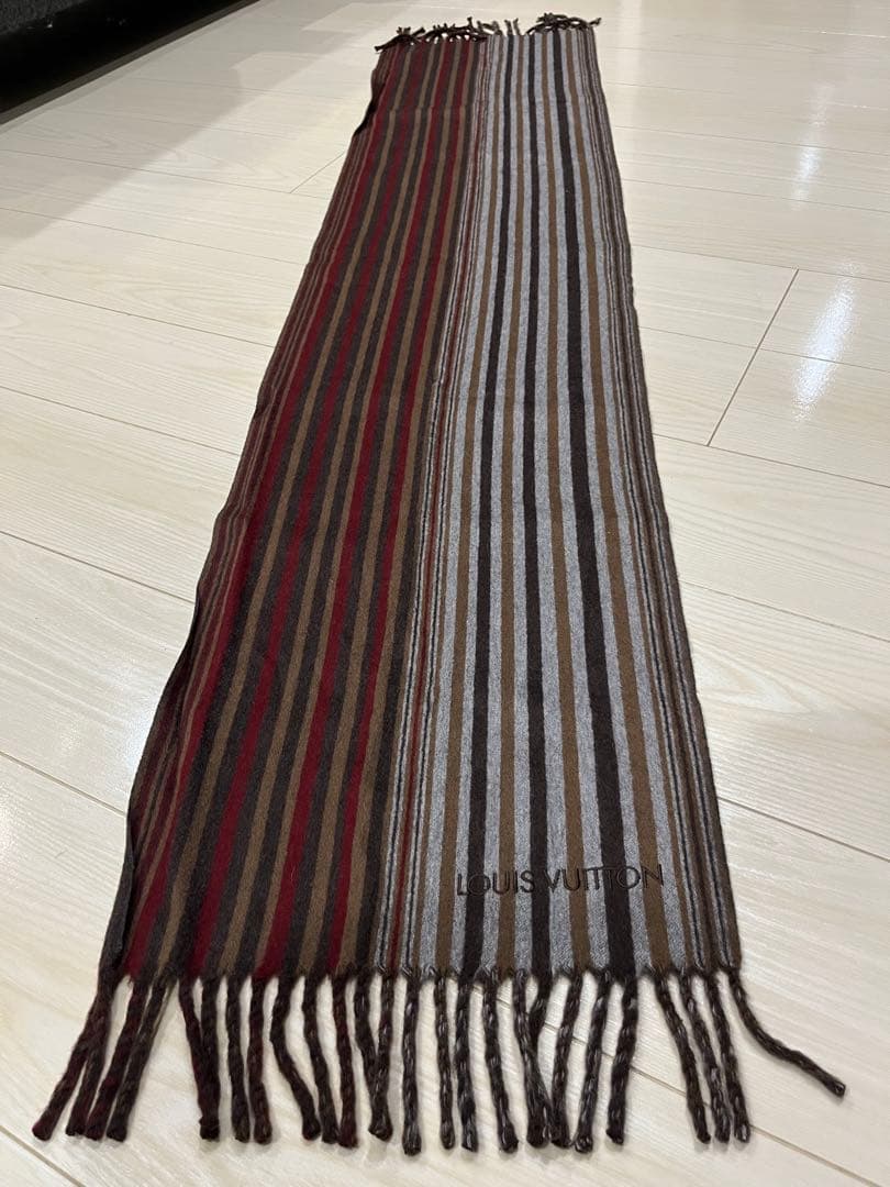 LOUIS VUITTON ストライプマフラー