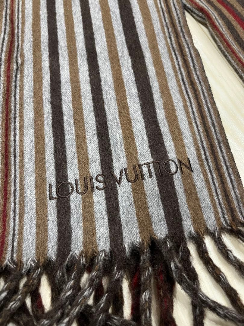 LOUIS VUITTON ストライプマフラー