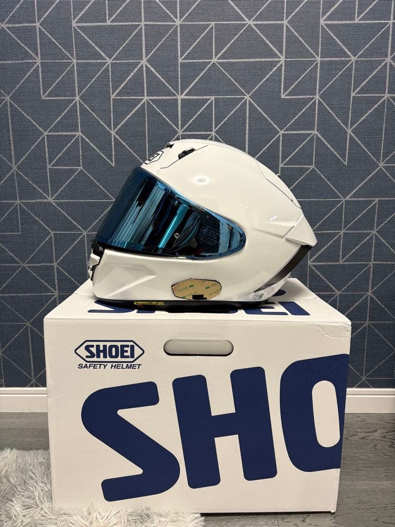 SHOEI x-15 フルフェイスヘルメット ホワイト　ブルーシールド付き
