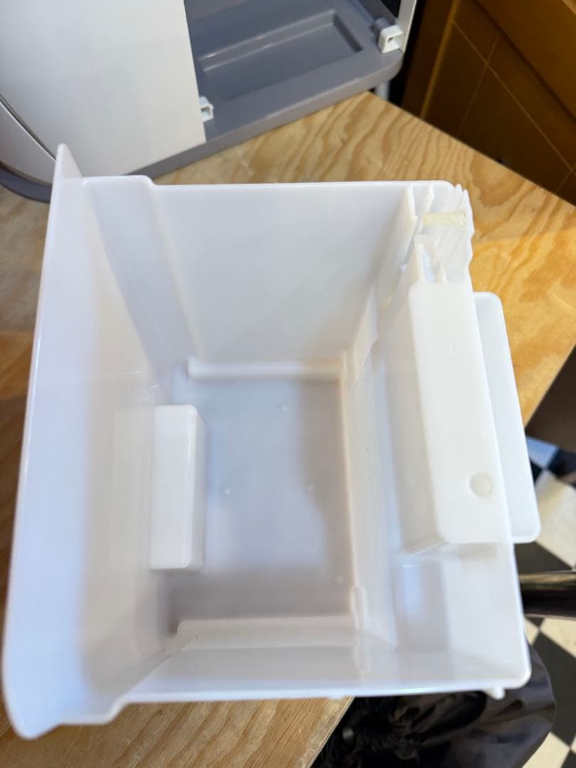 コロナ　衣類乾燥除湿機　CD-S6322　2022年製　コンプレッサー方式