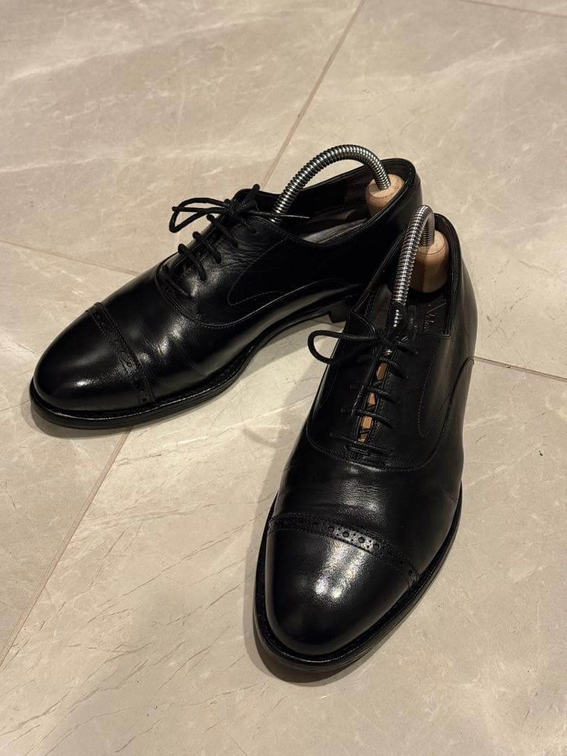 n*@様 ジャランスリワヤ エドワード 98676 UK7.5 ブラック　黒