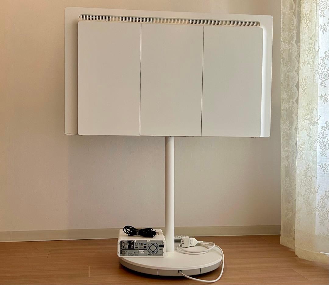 Panasonic レイアウトフリーテレビ　TH-43LF1Y 分配器と電池付