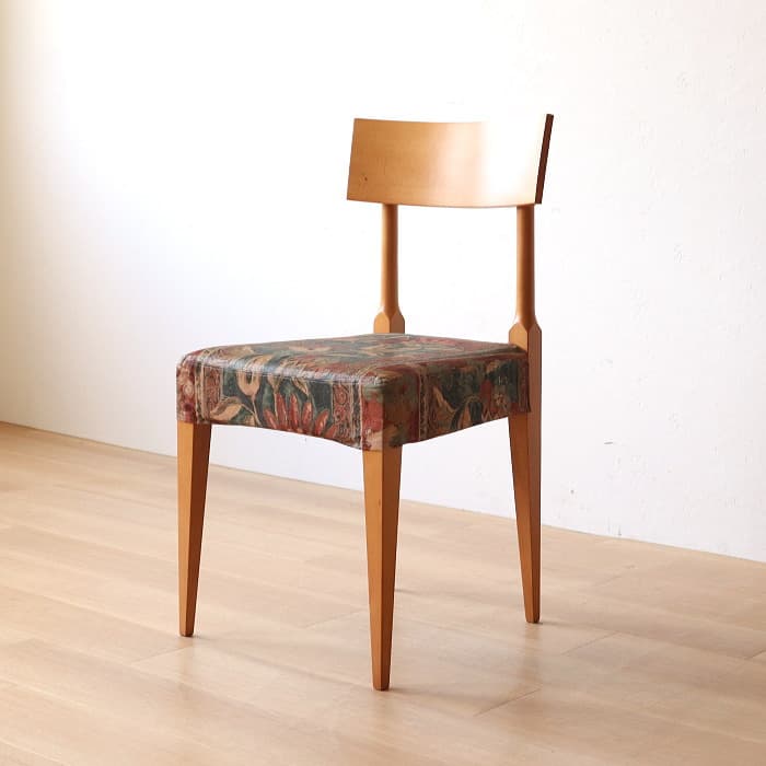 ヴィンテージ 飛騨産業 肘付イス 古家具 無垢材 ブナ材 カバーリング①