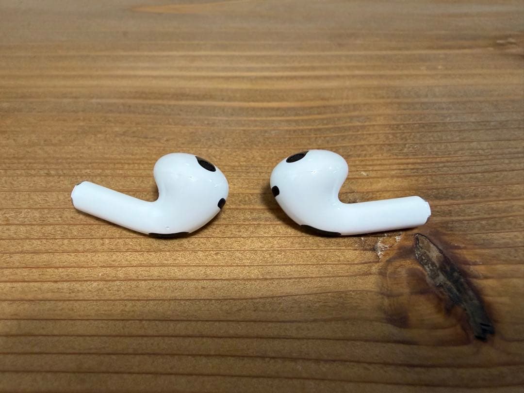 AirPods本体（第3世代）充電ケース付き