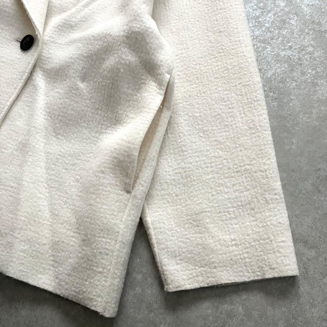 美品 ガリャルダガランテ ブークレーショートコート ウール アイボリー