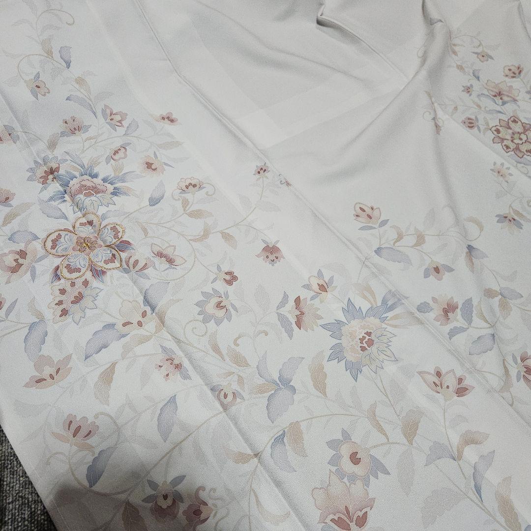 春先のお出かけに！訪問着と袋帯の2点セットになります。