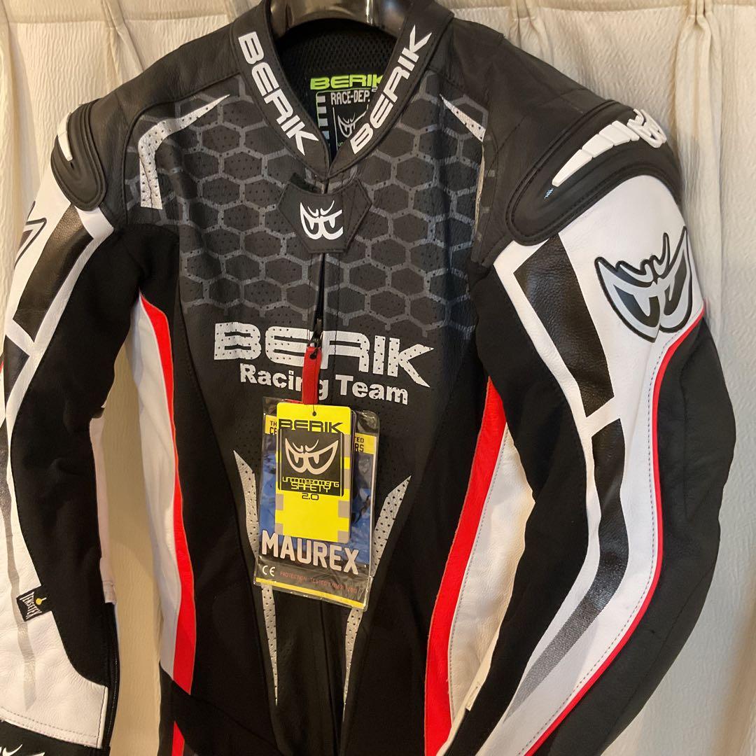 【未使用】BERIKベリックレーシングスーツ52サイズW.R.B