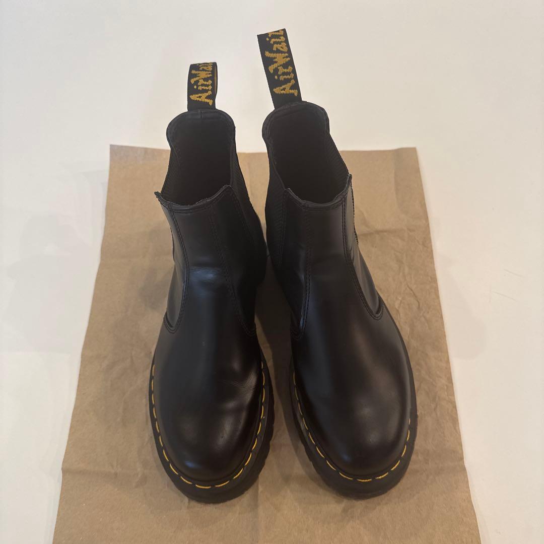 ドクターマーチン　サイドゴアブーツ 黒 レザー イエローステッチ