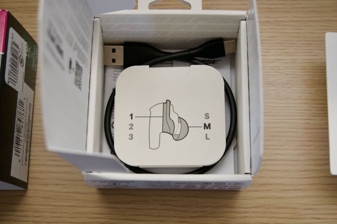 【美品】BOSE QuietComfort Ultra Earbuds第一世代