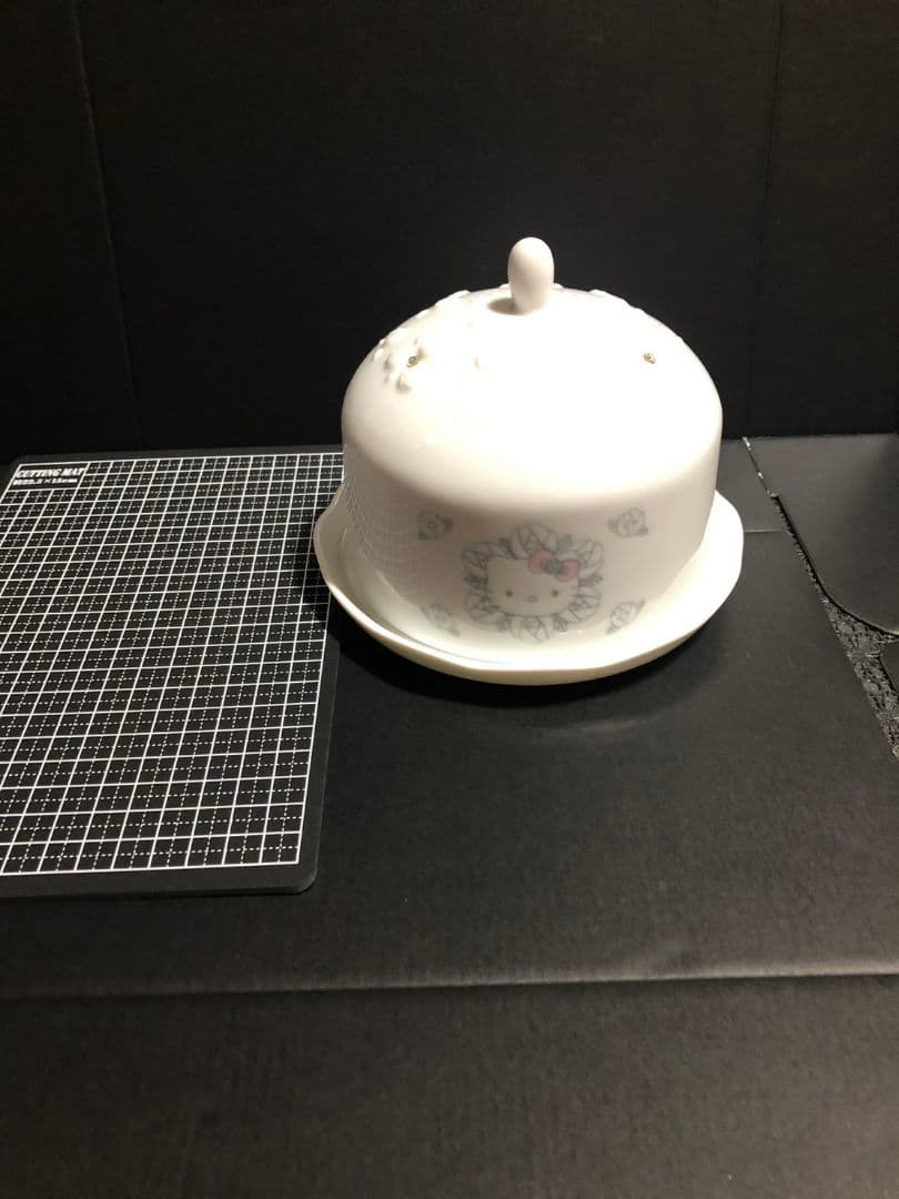 レトロ ハローキティ ダイヤモンドシリーズプチドーム 希少レア